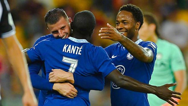 [图]奥古斯托补时破门 青岛海牛主场平山东泰山