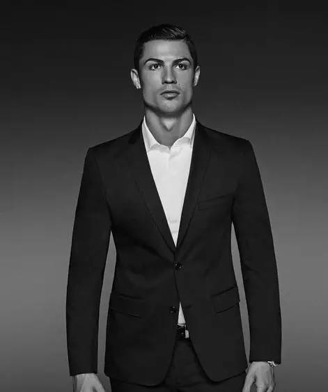 《轩辕传奇》冰雪节礼包重磅上线 福利盛宴