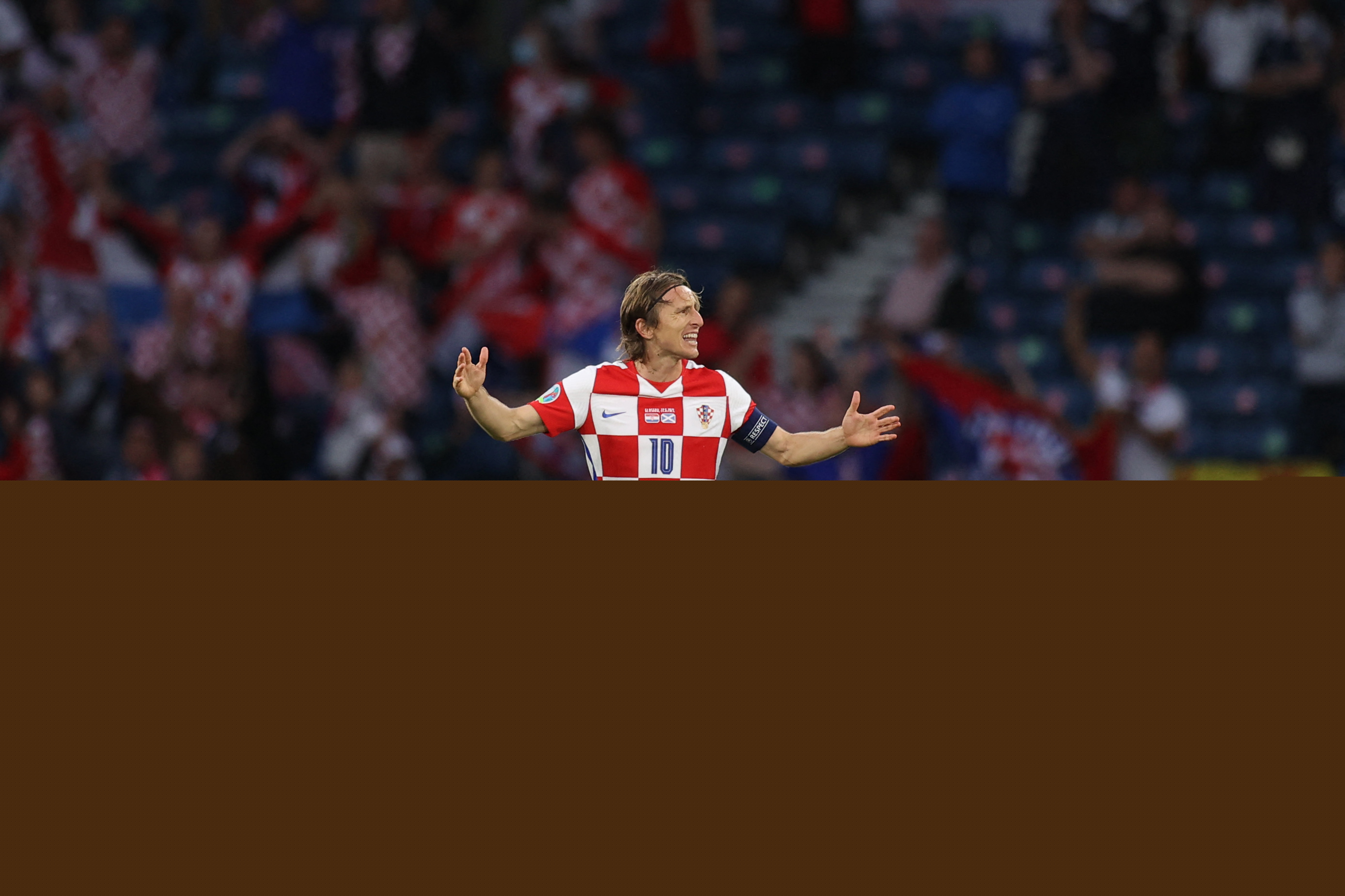 《小丑牌》的成功，有发行一份功劳吗？