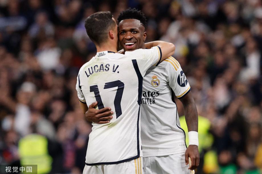 足总杯：索博斯洛伊世界波 利物浦4-1巴恩斯利晋级