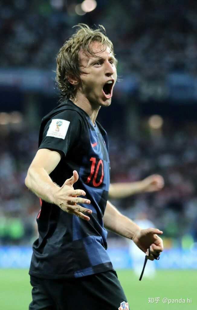 土媒：费内巴切想租努涅斯，附带选择买断条款