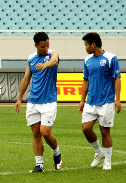 与内收边
