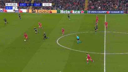 [图]东契奇33+11+8乔治错失绝杀 湖人客场险胜爵士