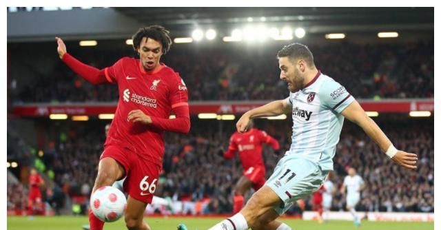 大连外援加盟阿瓦伊！天津留住方镜淇