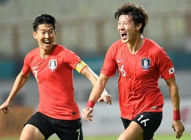 郭昊文双手炸筐领衔12月28日CBA五佳球