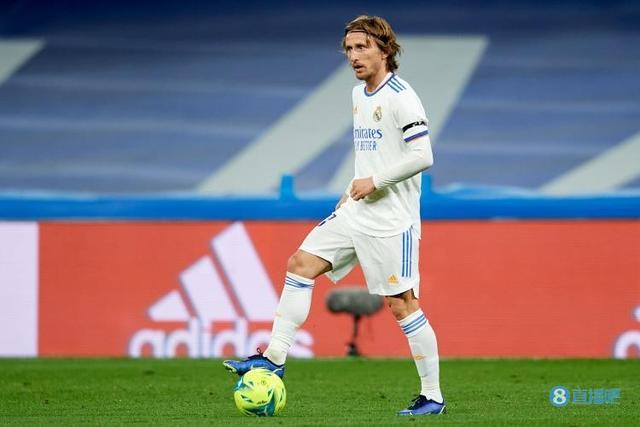 法国杯：里尔vs里昂，鸡肋对决，谁先破局