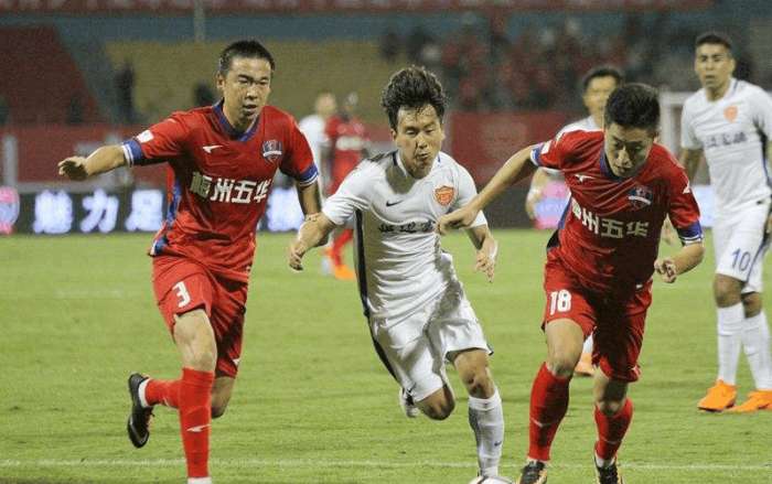 中超：广州队主场3-1击败深圳队